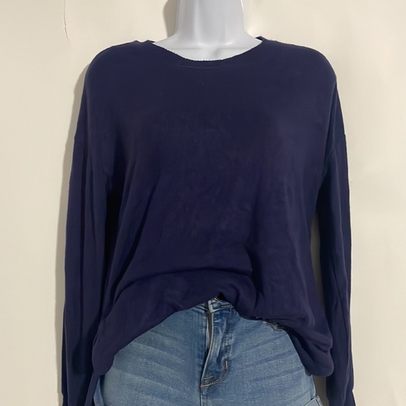 Moondance Women’s Navy Blue Sweater! - Picture 2 of 6